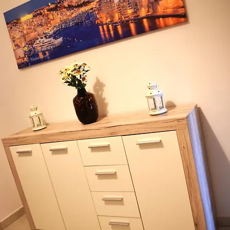 Targura Guest house Tarxien